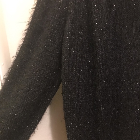EUC Soft/fuzzy black and gold cardigan - Picture 4 of 8